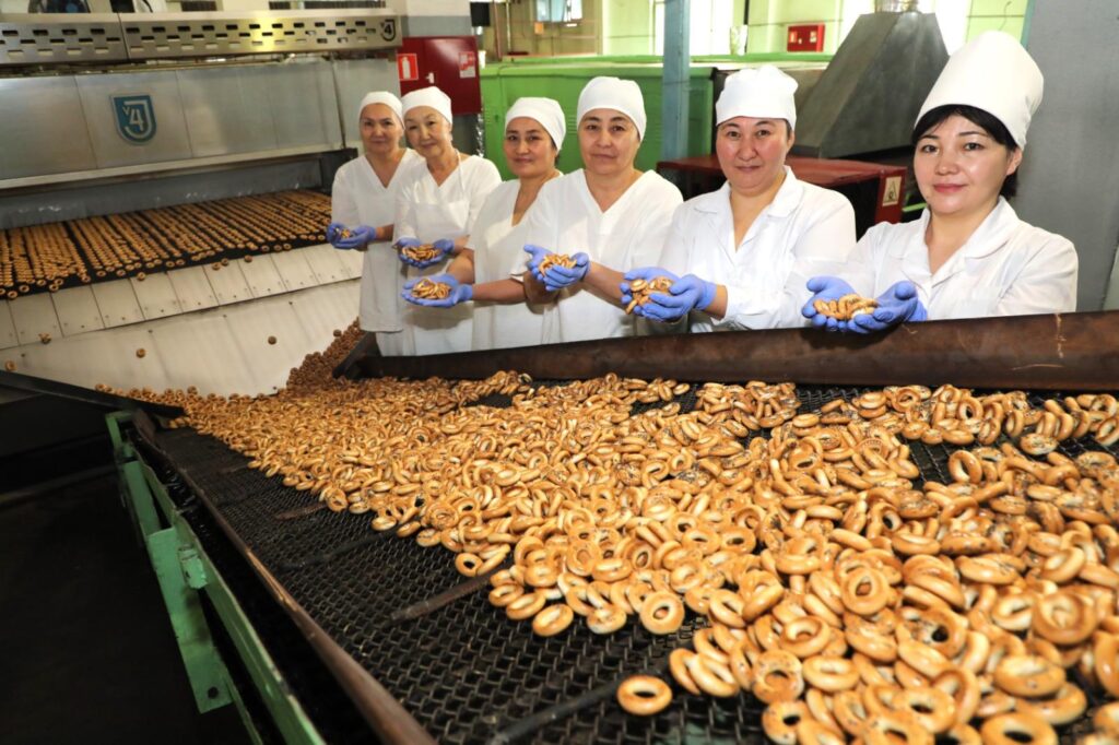 Иллюстрация — В Алматы коллектив крупнейшего хлебопекарного предприятия Казахстана поддержал референдум