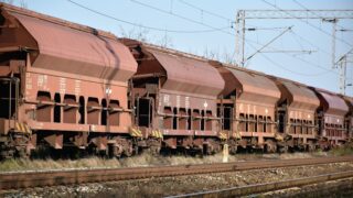 Пользуясь «дырой» в правилах КТЖ могла затягивать начало работы купленных бизнесом вагонов