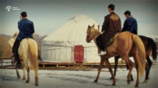 Жаңа адамдар представили клип ÖZGERIS — музыкальное высказывание о праве на выбор против алып қашу