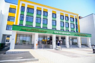 В столице продолжается строительство новых школ