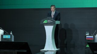 Казахстан закрепил цифровые права в Конституции