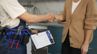 Правила текущего ремонта многоквартирных жилых домов изменят с 1 июля в Казахстане