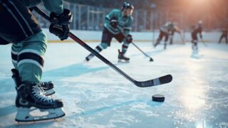 Крытый хоккейный корт открыли в Костанайской области