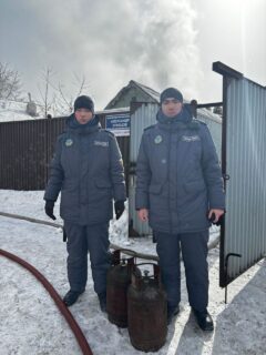 Военнослужащие Национальной гвардии МВД предотвратили взрыв при пожаре