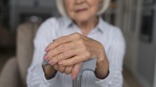 Пенсионный возраст женщин в Казахстане сравняют с мужским к 2031 году 