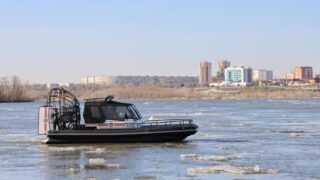 В Павлодарской области усилили патрулирование Иртыша с помощью аэролодки