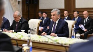 Токаев и Мирзиёев договорились о расширении сотрудничества Казахстана и Узбекистана в Бухаре