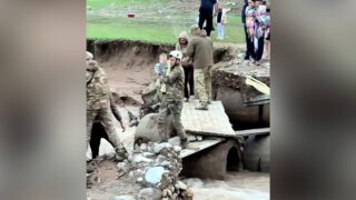 В Туркестанской области эвакуировали людей из-за подъёма воды