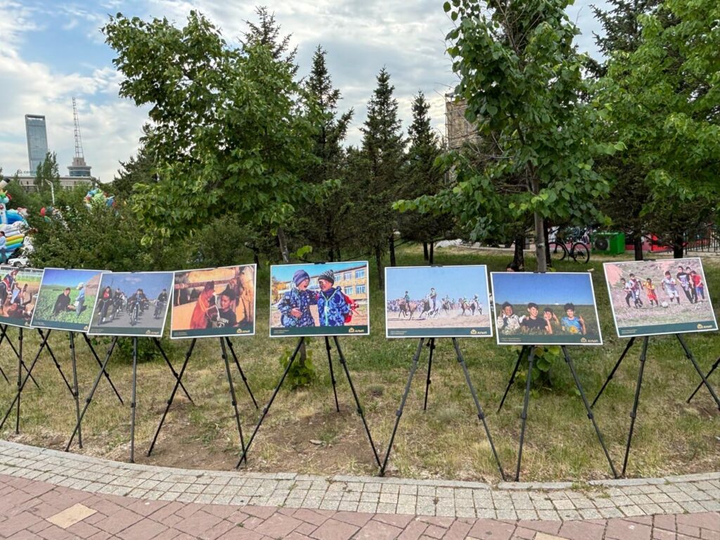Иллюстрация — В Астане прошла акция для детей «Балалық шақ мекені»