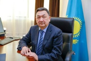 Серик Егизбаев покинул пост главы партии «Ауыл»