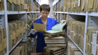 Казахстанские архивисты и ветеринары получат доплаты