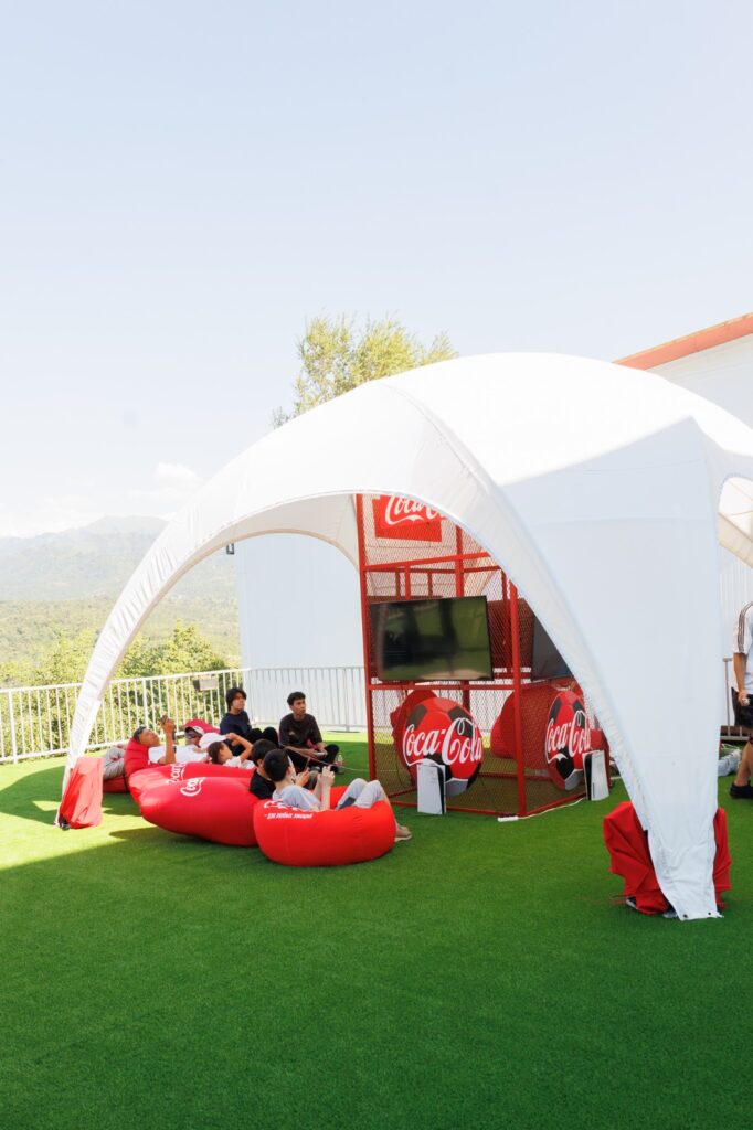 Иллюстрация — Еще больше эмоций с Coca-Cola: как бренд создал атмосферу FIFA World Cup 26™ в Казахстане