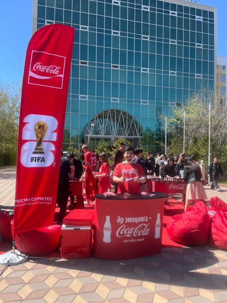 Иллюстрация — Еще больше эмоций с Coca-Cola: как бренд создал атмосферу FIFA World Cup 26™ в Казахстане