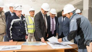 Руслан Өскенәлі проверил ход реализации социальных проектов в Жезказгане