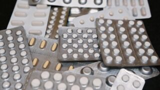 В Казахстане подешевели 589 наименований лекарств