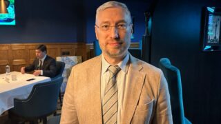 Казахстанцы уже пользуют ИИ в банках, даже не замечая этого: что рассказали во Freedom Holding