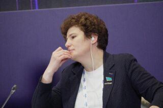 Депутат Курултая рассказала, как использует ИИ в работе над законами
