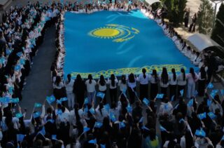 Алматинские студенты запустили республиканскую акцию «Менің Қазақстаным!» ко Дню Республики