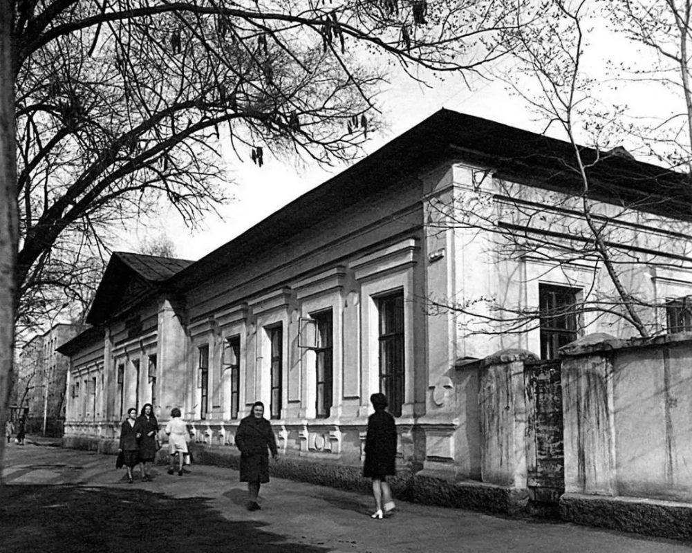 Верненское городское женское училище - 1970