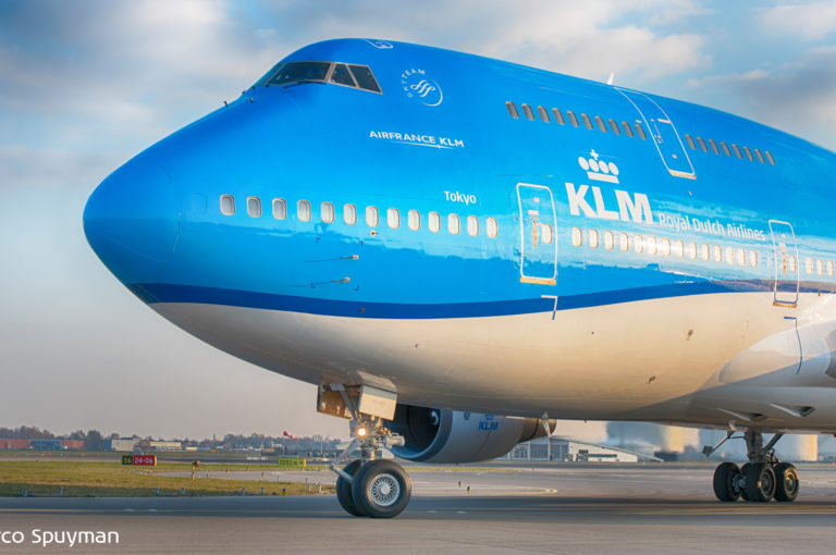 KLM - фото самолета