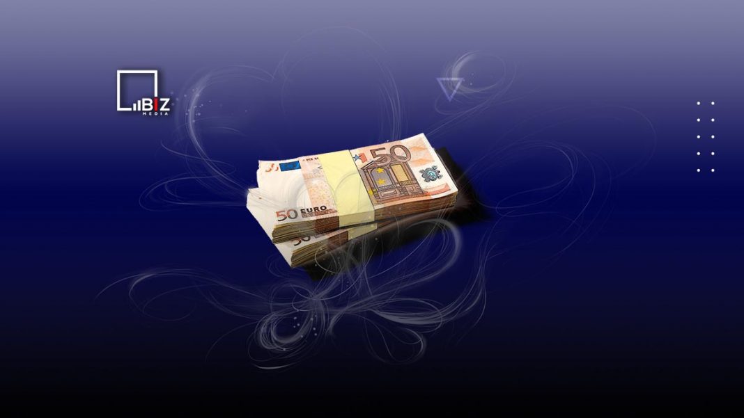 Что происходит с евро и долларом. Bizmedia.kz