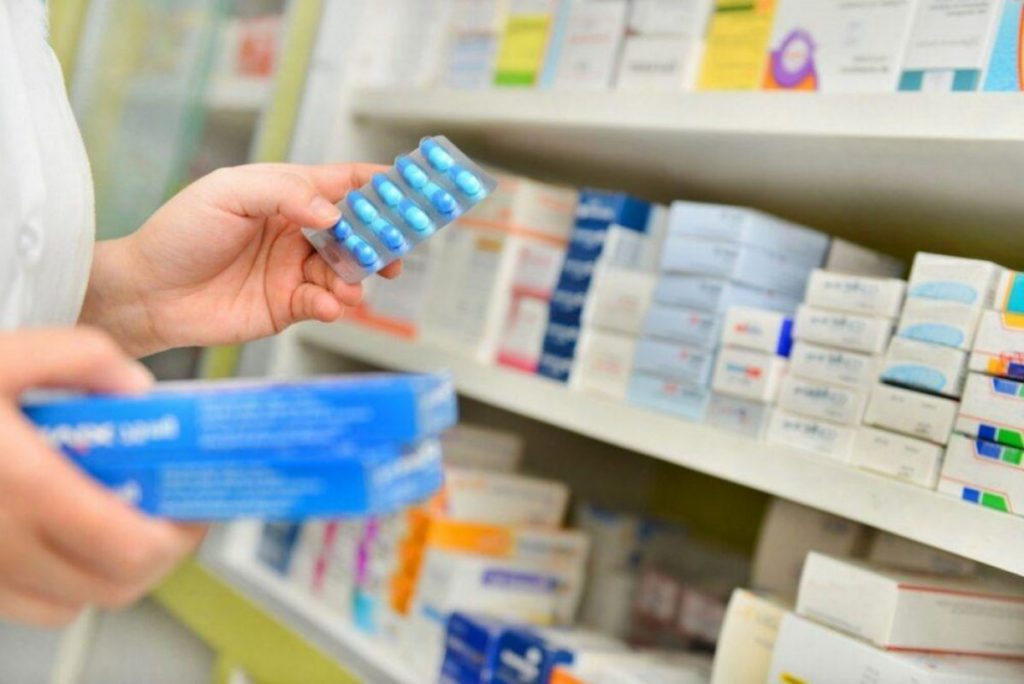 Почему в аптеках предлагают только дорогие лекарства - Bizmedia.kz