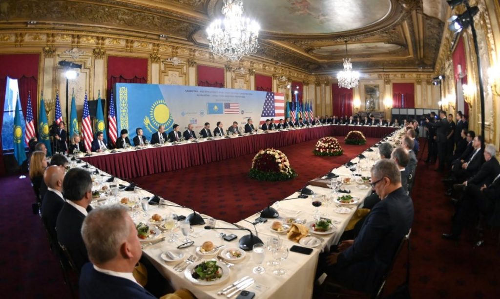 Крупные американские инвесторы приглашены Токаевым для инвестиций в Казахстан