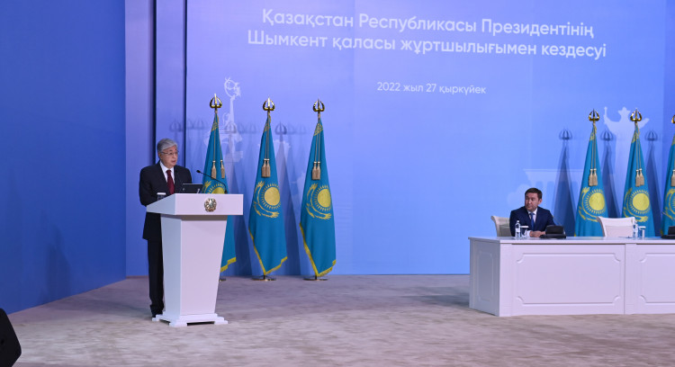 Токаев рассказал об отношениях Казахстана с Россией, Китаем и Турцией - Bizmedia.kz