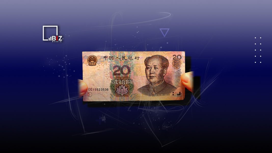 В России скупают юань, а он сильно падает по сравнению с долларом