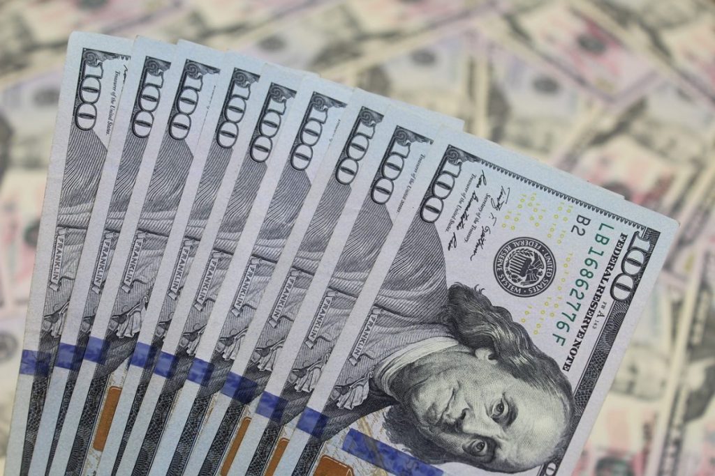 Аналитики ЕАБР сделали прогноз курса доллара к тенге на 2023 год - Bizmedia.kz