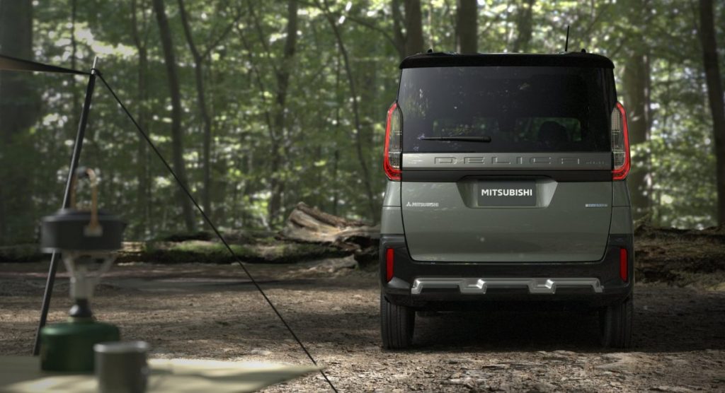 Новая Mitsubishi Delica появится в 2023 и будет очень компактной – 3.4 метра в длину 