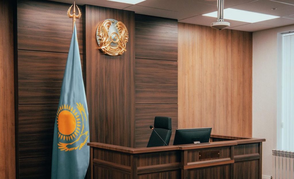 Парламент Казахстана одобрил создание Конституционного суда в стране