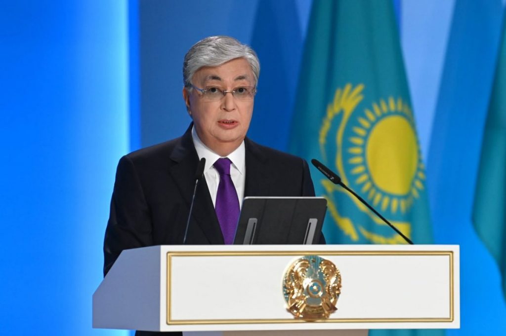 Почему некоторые ждут перемен от нового лидера Казахстана