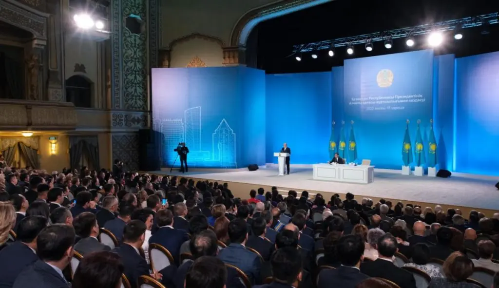 Президент Казахстана Токаев проводит встречу с общественностью Алматы - Bizmedia.kz