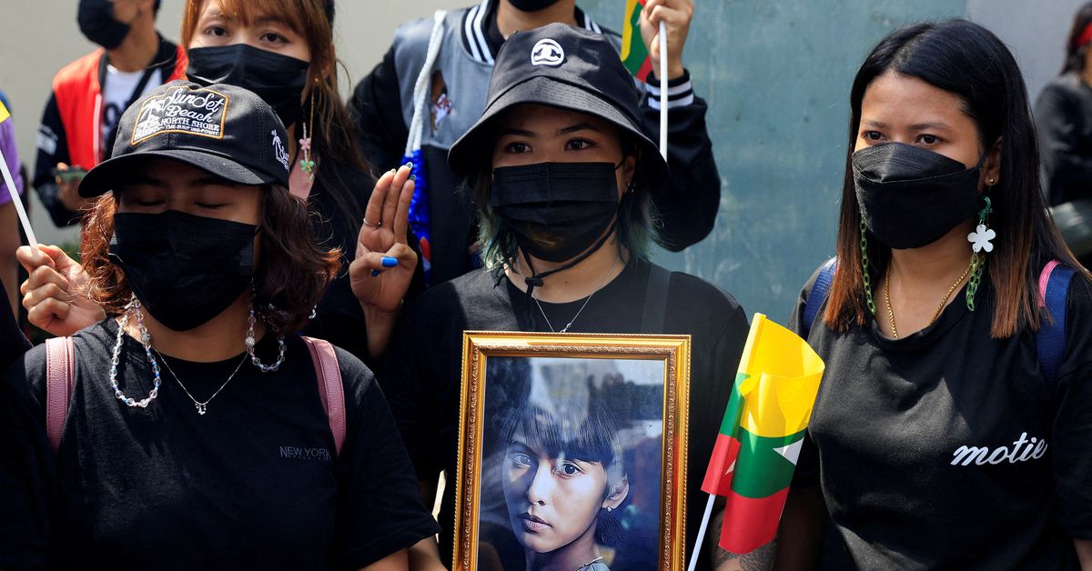 Myanmar citizens protest in Bangkok