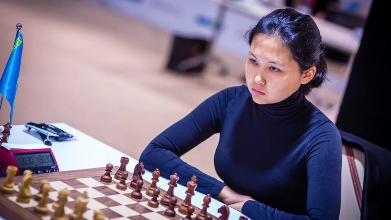 Казахская шахматистка Бибисара Ассаубаева завоевала серебро на турнире 