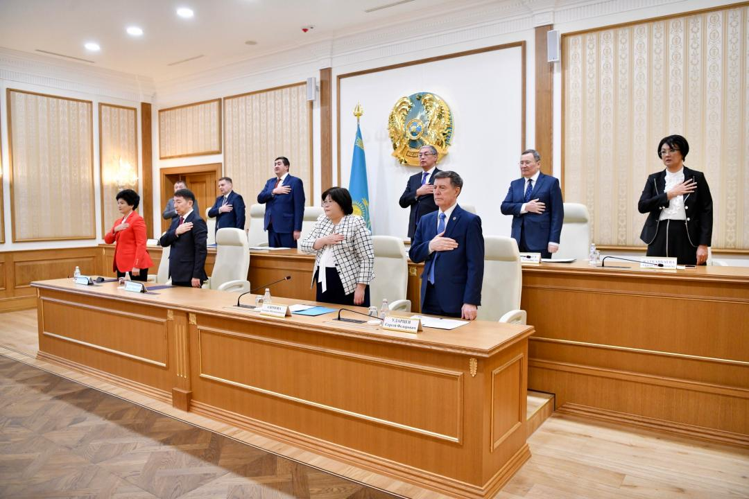 Конституционный суд Казахстана вынес решение первым решением, отменив закон о Первом Президенте