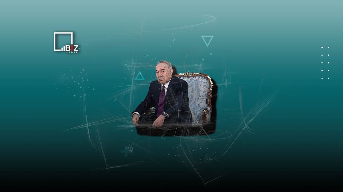 Нурсултана Назарбаева лишили статуса «почетный сенатор Казахстана»