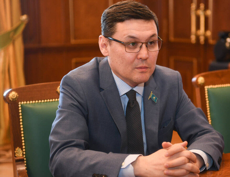 Политическая перезагрузка в Казахстане призвана способствовать проведению экономических и социальных реформ, говорит директор КИСИ