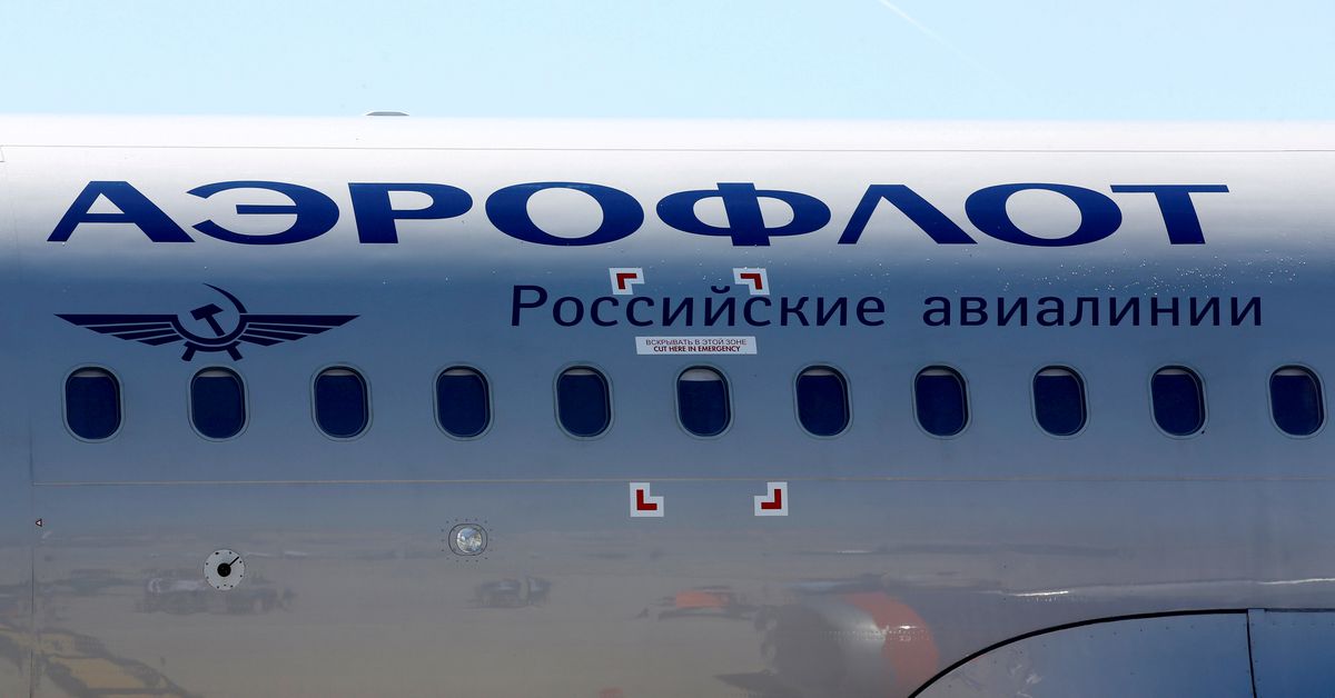 Российский «Аэрофлот» купил 10 Boeing 777 у российского банка ВЭБ, говорят источники