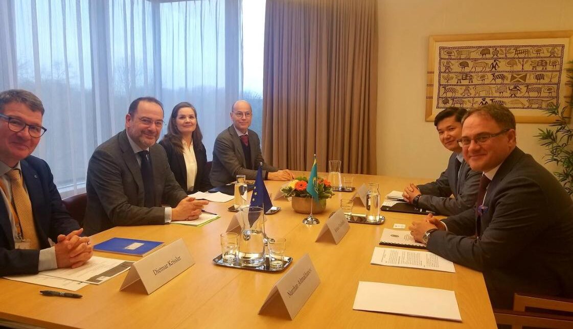 Заместитель министра иностранных дел Казахстана и высшие должностные лица ЕС обсудили прогресс в ключевых областях сотрудничества в Брюсселе
