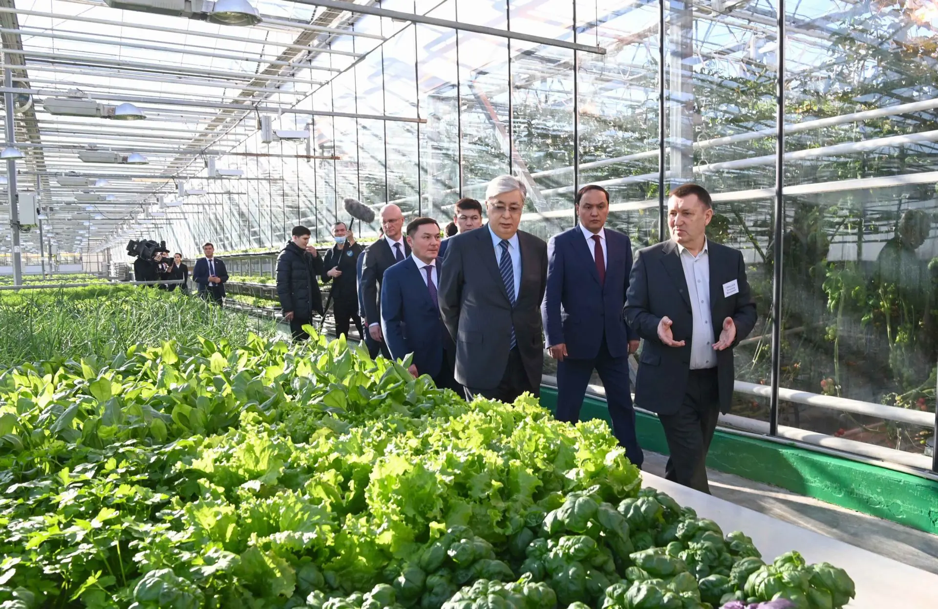Президент Токаев посетил Акмолинскую область для осмотра сельскохозяйственных, медицинских и образовательных объектов