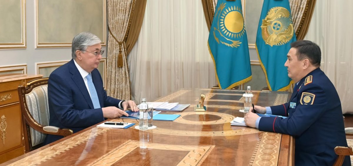 Президент Токаев встретился с министром внутренних дел Маратом Ахметжановым