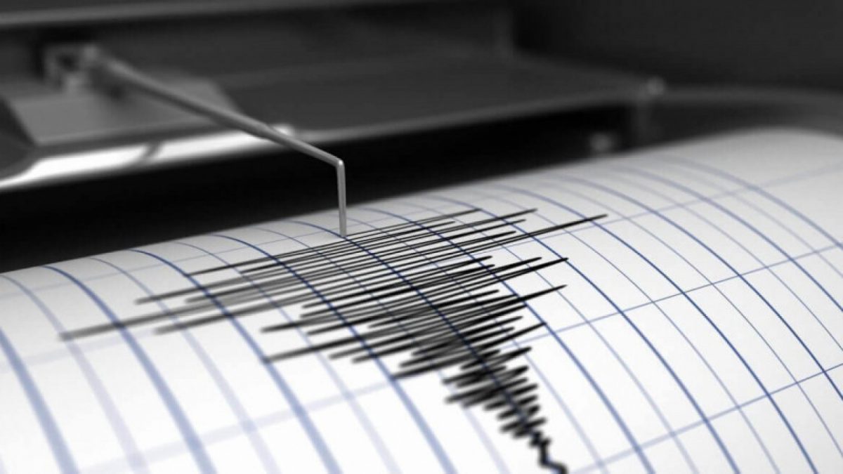 Третье землетрясение обрушилось на Таджикистан за один день