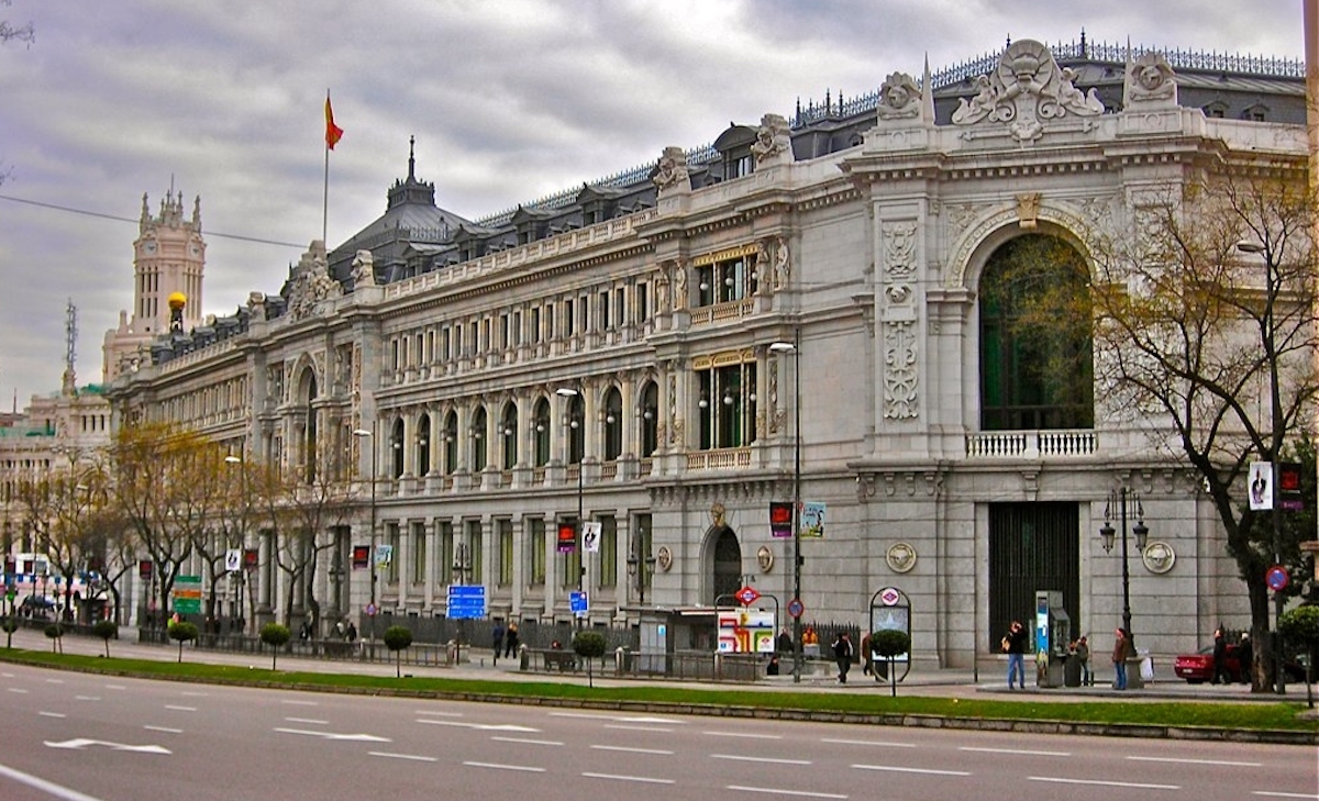 Банки Испании остаются устойчивыми в условиях рыночной напряженности