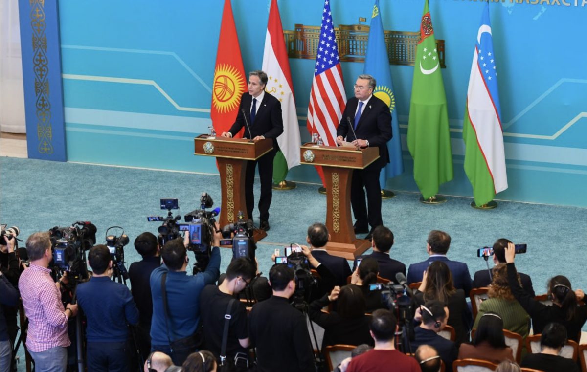 Блинкен подтвердил, что США окажут поддержку Казахстану и одобрил политические реформы Токаева