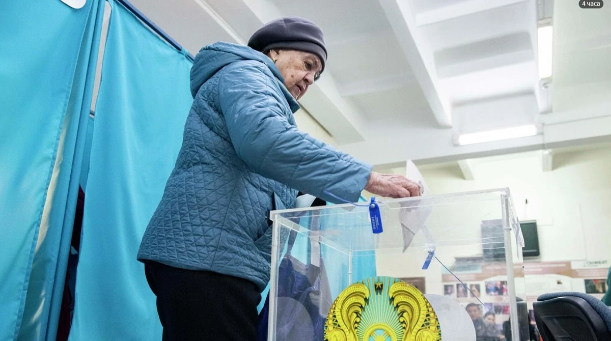 Стало известно, сколько казахстанцев проголосовало на выборах за рубежом