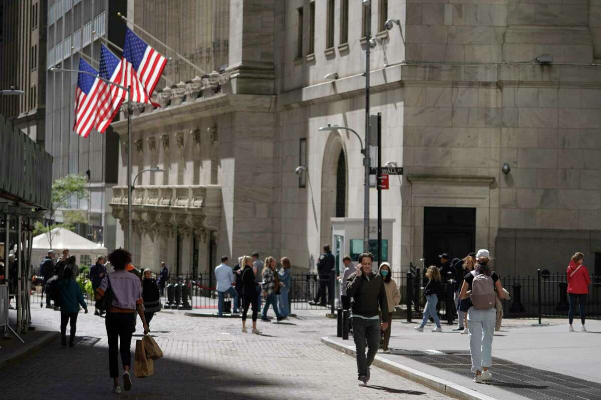 В четверг на торгах фьючерсы Уолл-стрит растут на фоне отсутствия плохих новостей