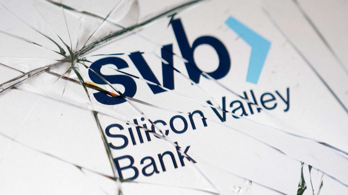 Valley National претендует на банк Silicon Valley Bank, сообщает Bloomberg