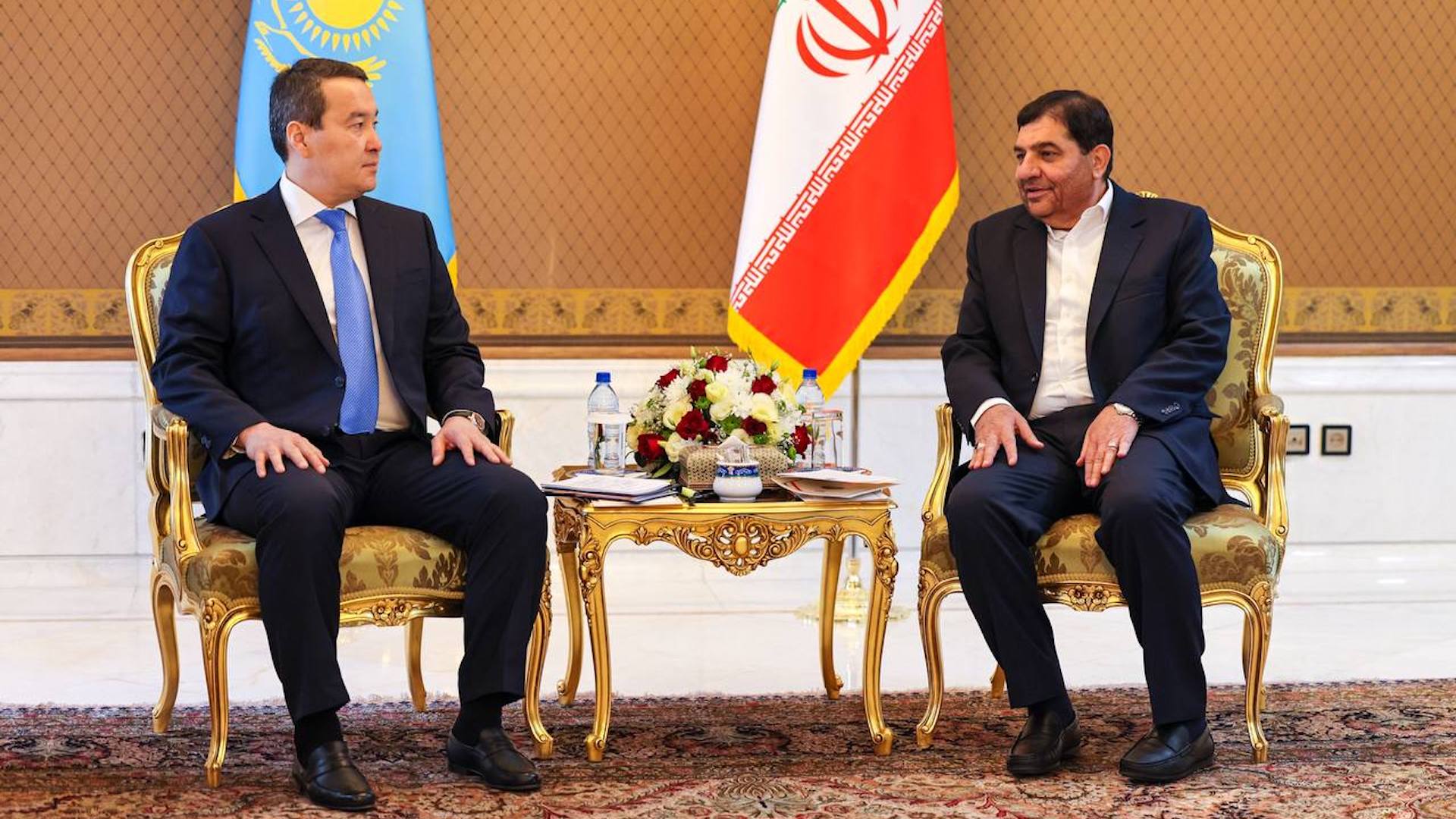 Алихан Смаилов: Казахстан готов увеличить экспорт продукции в Иран